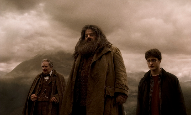 Illustration for article titled 59 Stills From Harry Potter Show Ominous Skies And Growing Pains